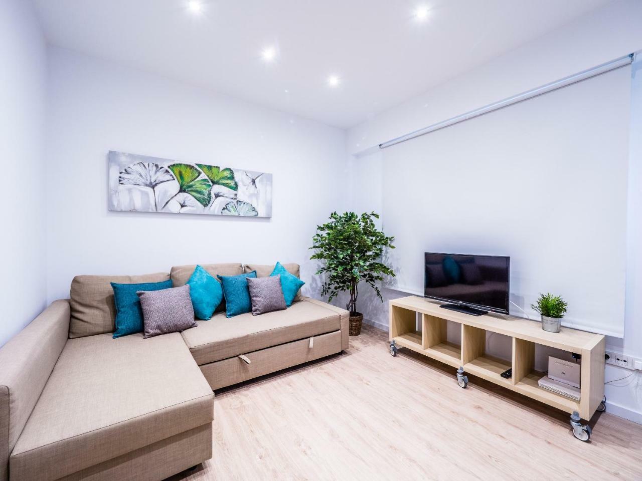 Malaga Urban Center Apartment Екстериор снимка