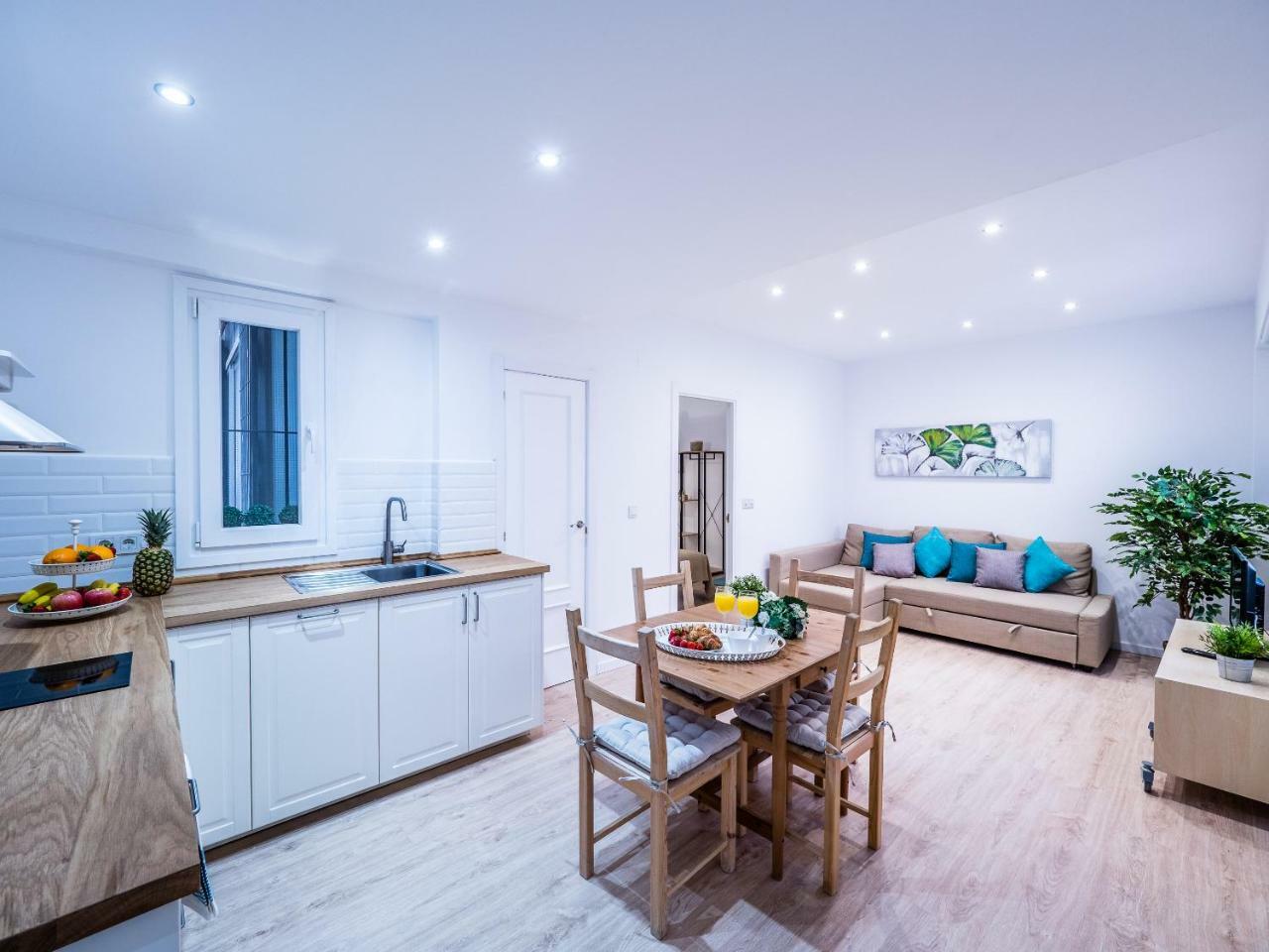 Malaga Urban Center Apartment Екстериор снимка