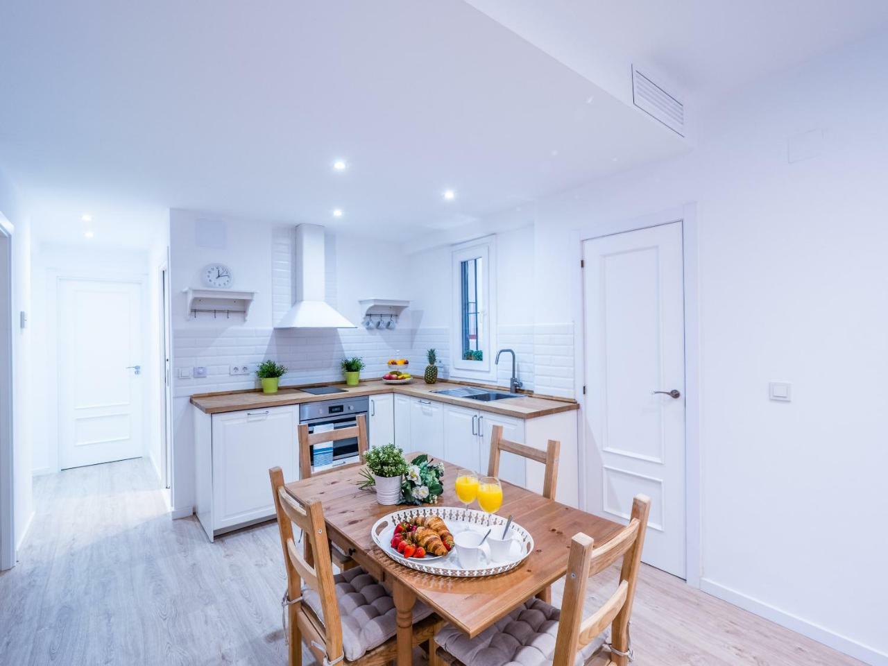 Malaga Urban Center Apartment Екстериор снимка